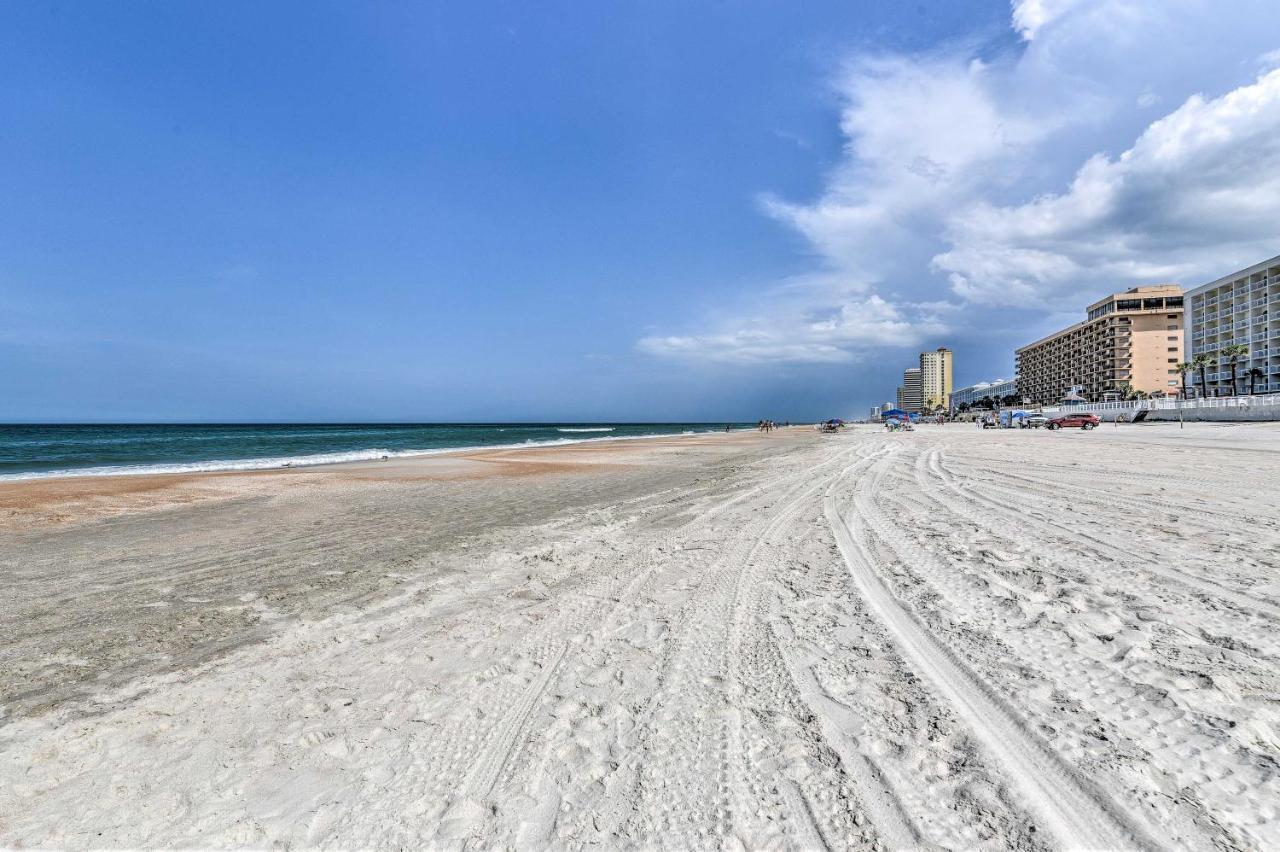 Dreamy Daytona Studio With Beach Access! Daytona Beach Bagian luar foto