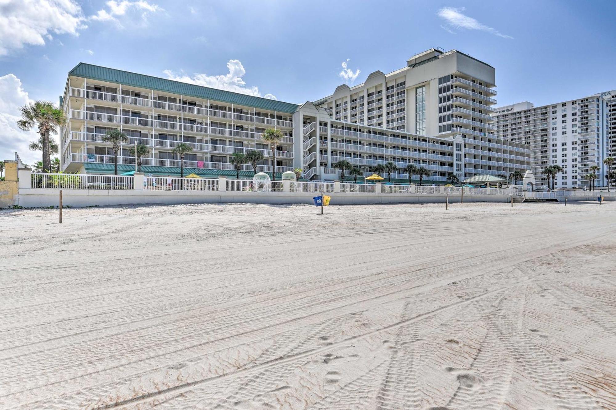 Dreamy Daytona Studio With Beach Access! Daytona Beach Bagian luar foto